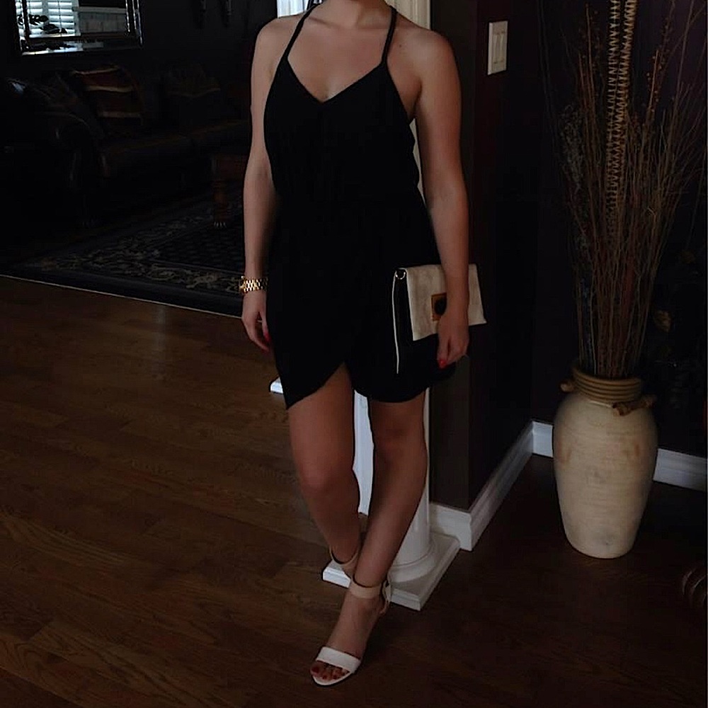 BLACK DRESS FROM TOBI - SIZE S/XS